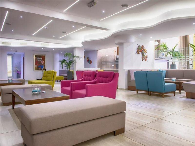 New Famagusta Hotel & Suites Ayia Napa Esterno foto