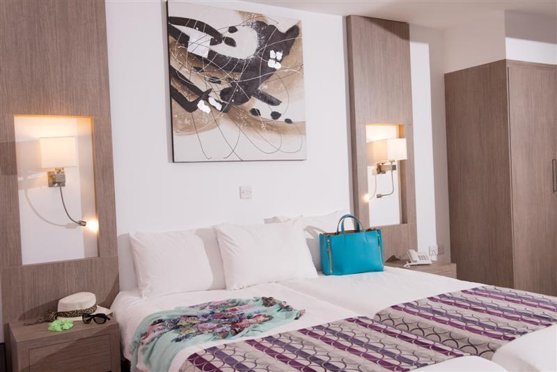New Famagusta Hotel & Suites Ayia Napa Esterno foto