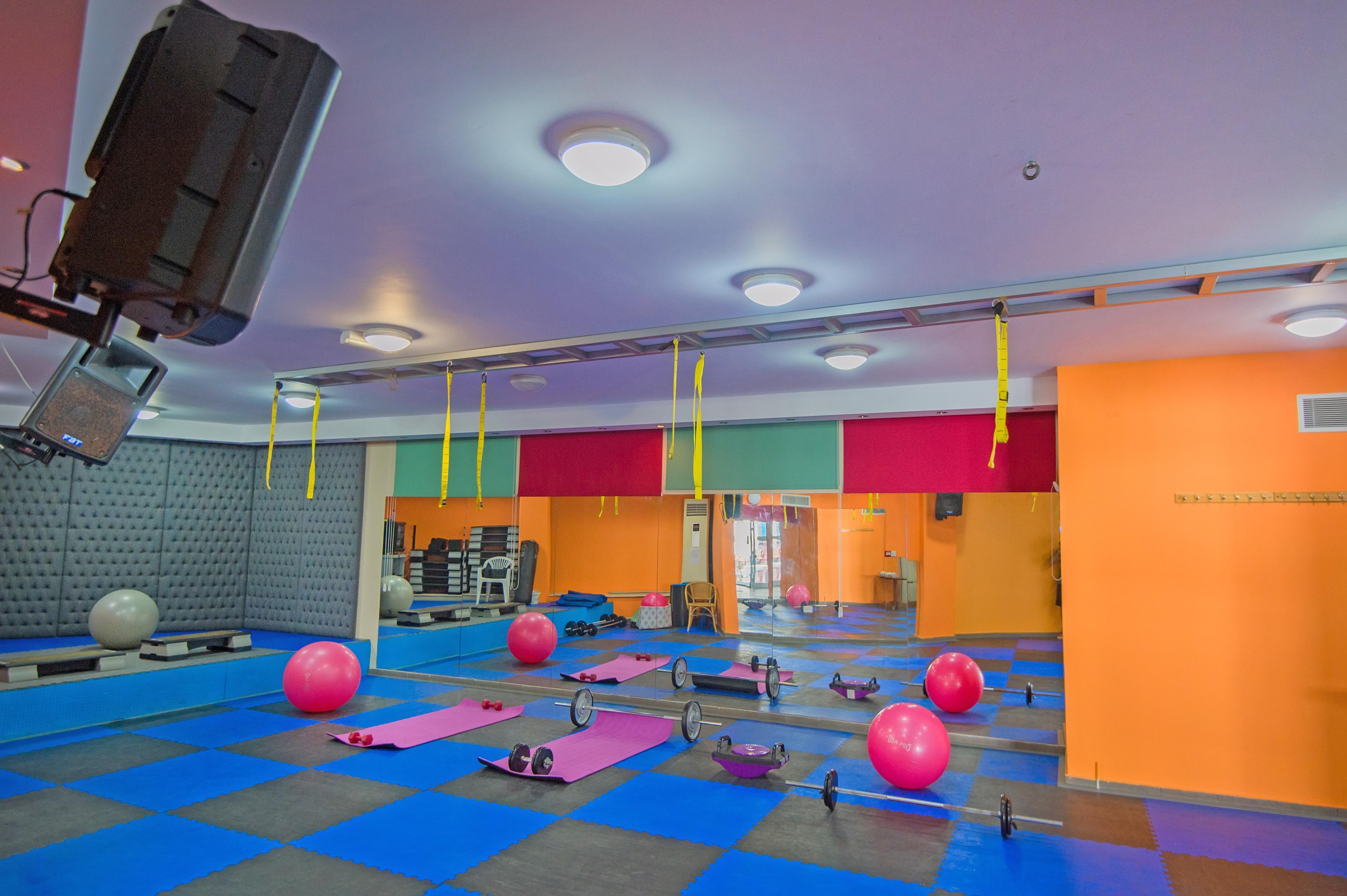 New Famagusta Hotel & Suites Ayia Napa Esterno foto