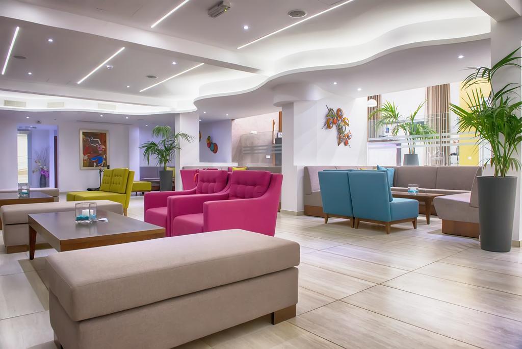 New Famagusta Hotel & Suites Ayia Napa Esterno foto